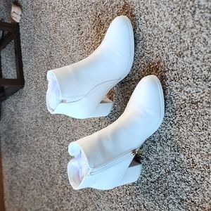 Women's Low Heeled Chelsea Ankle Boots Block Heel Booties Slip On Side Zippers R